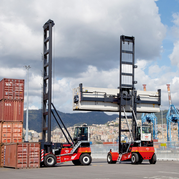 Ferrari reach stacker rental